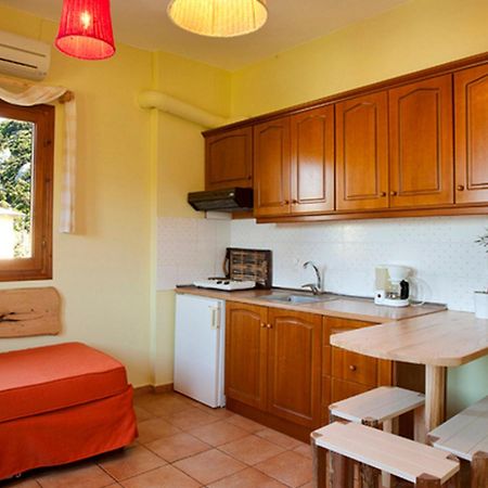 Victoria'S Guesthouse Damouchari Esterno foto